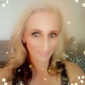 Meet your Posher, Rene'